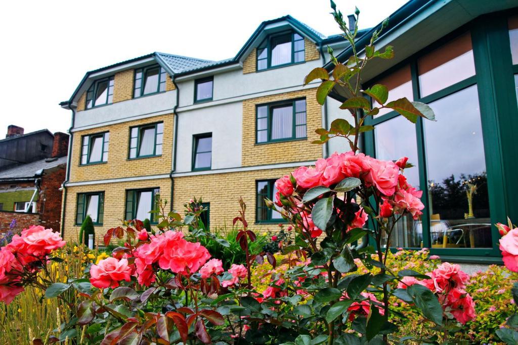 Hotel Linda Liepaja Exterior photo